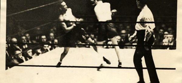 Young Jack Thompson vs Jackie Fields - Chicago
